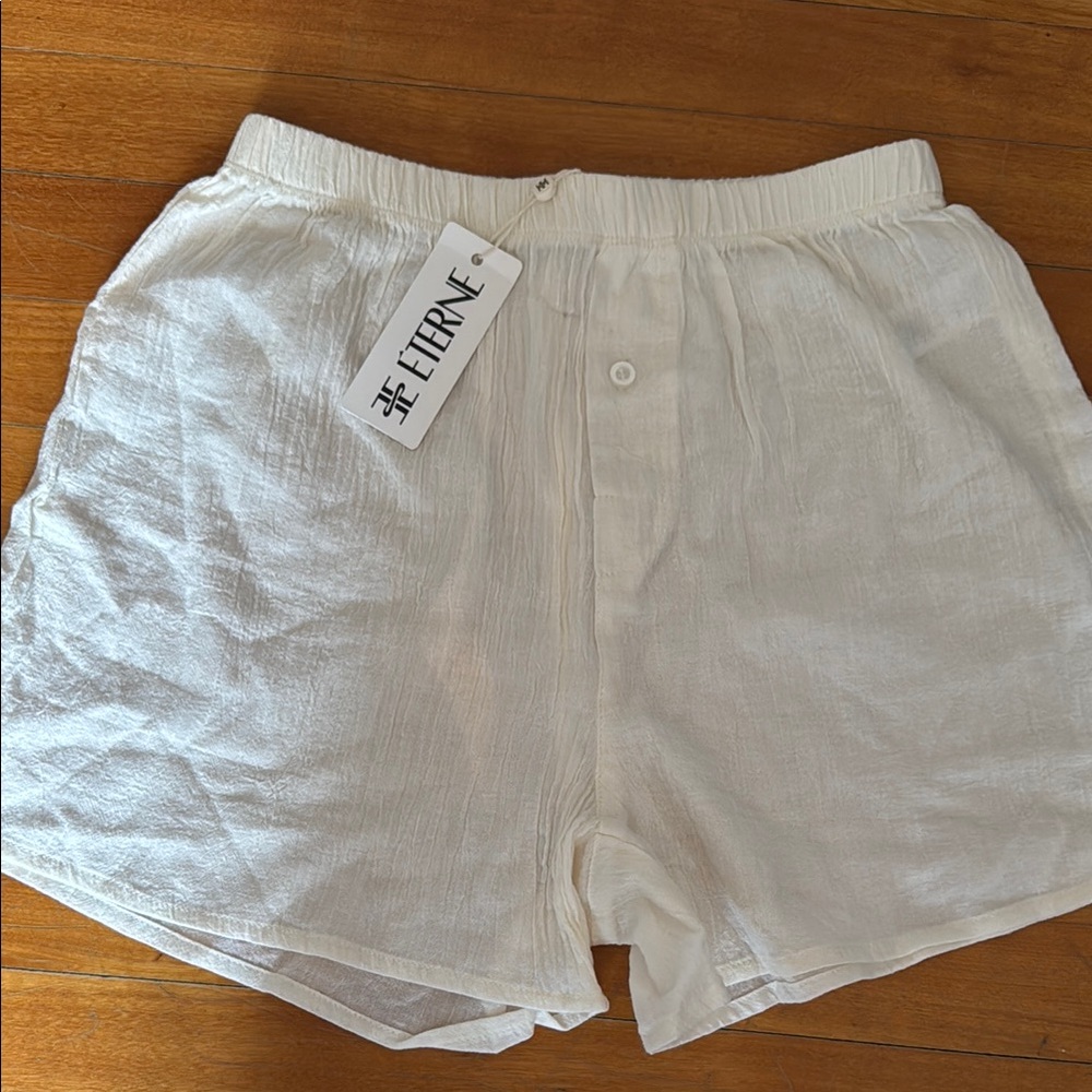 Eterne Womens White Shorts